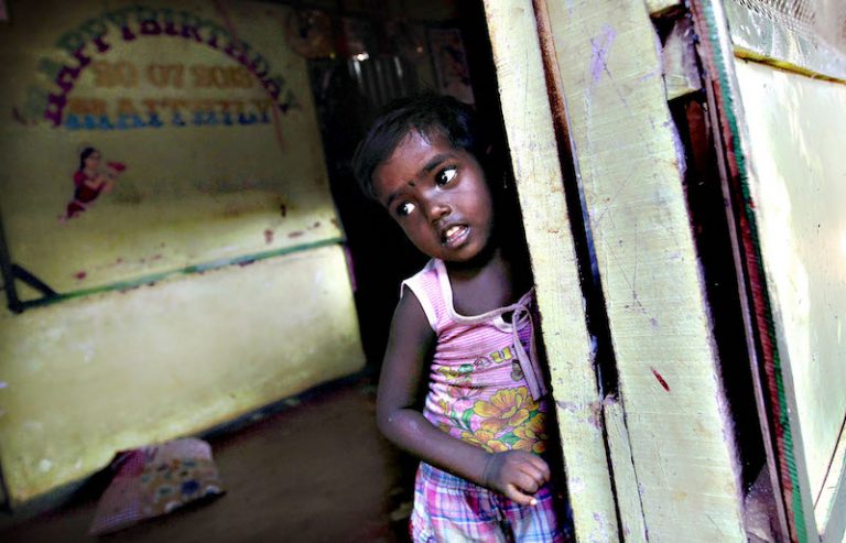 Sri Lankaanse adoptiekinderen zijn leugens zat