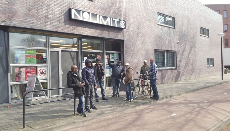 ‘Ze zijn niet genoeg geïntegreerd in de buurt’
