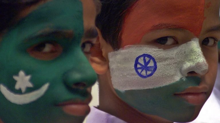 India en Pakistan voeren een merkwaardige wapenwedloop