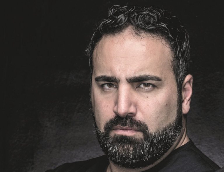 ‘Waar is jouw waardigheid, geweten, moraal?’