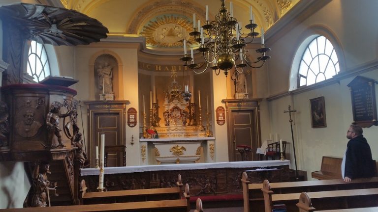 ‘Maar mevrouw, u bent de kerk!’