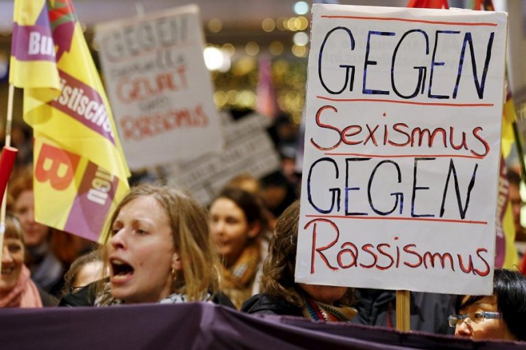 Mag racisme niet maar seksisme wel?