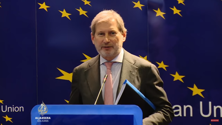 EU-rapport vernietigend over situatie in Turkije