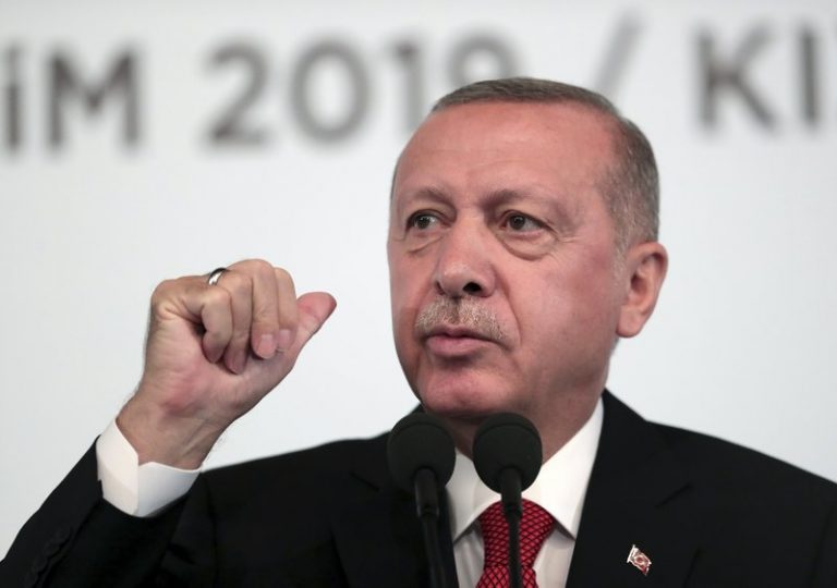 Turkije vervolgt steeds meer oppositiepolitici met kritiek op inval Syrië