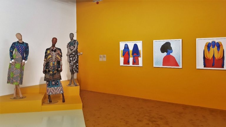 Verhullende ‘modest fashion’ is ontzettend populair – en niet alleen bij moslima’s