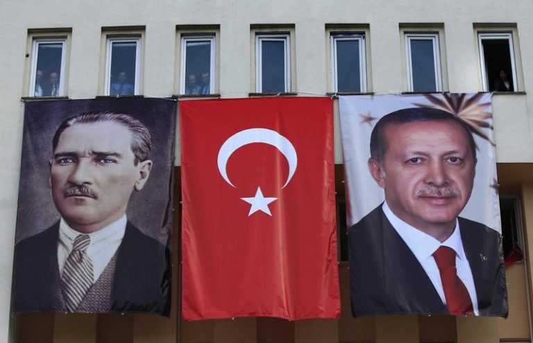 Het rammelende Turkse verhaal over de Syrië-inval