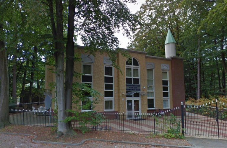 Lugubere vondst in brievenbus Zeister moskee: dreigbrief met getekende galg
