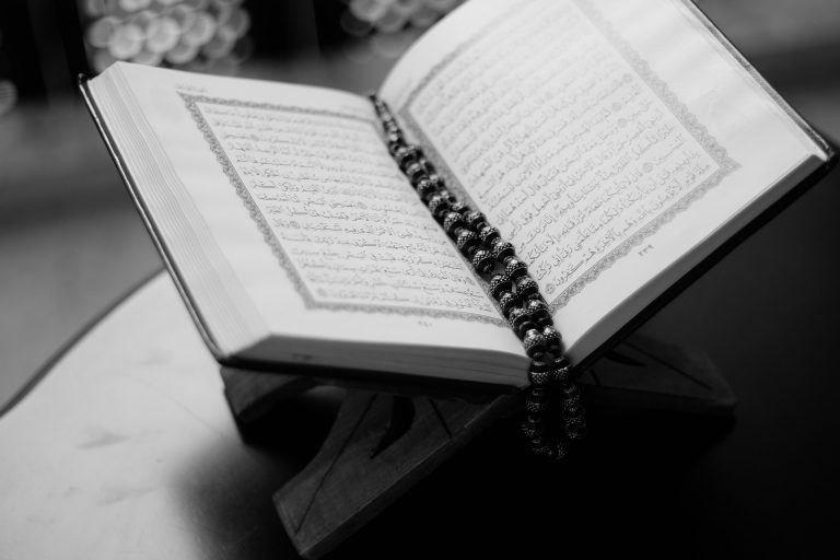 ‘China wil Koran en Bijbel herschrijven’