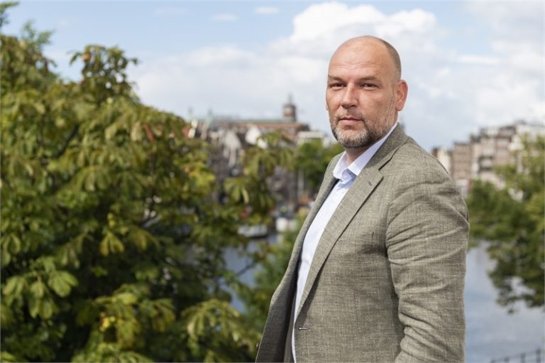 ‘We moeten geen middelen schuwen om discriminatie te bestrijden’