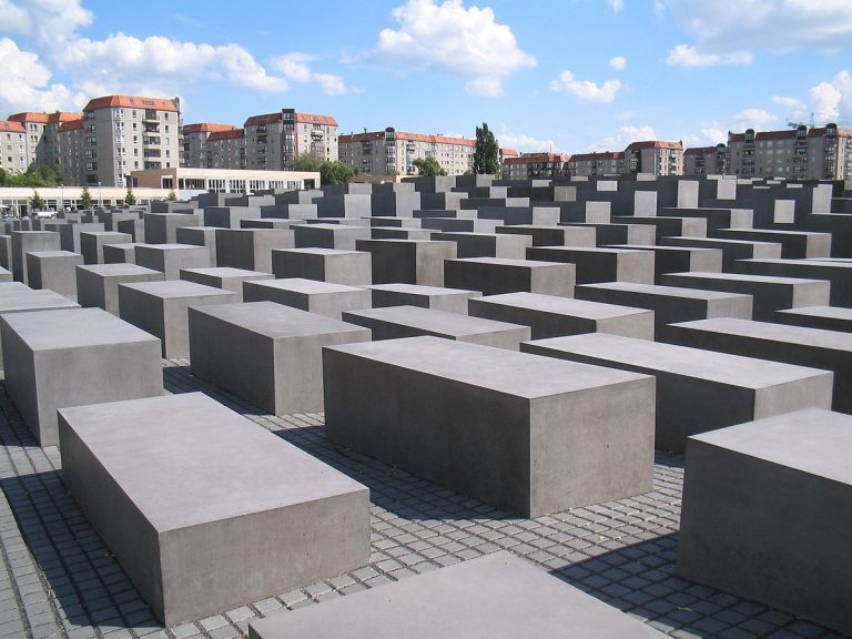 Jaap Hamburger: ‘Een beetje minder aandacht voor de Holocaust kan ook goed zijn’