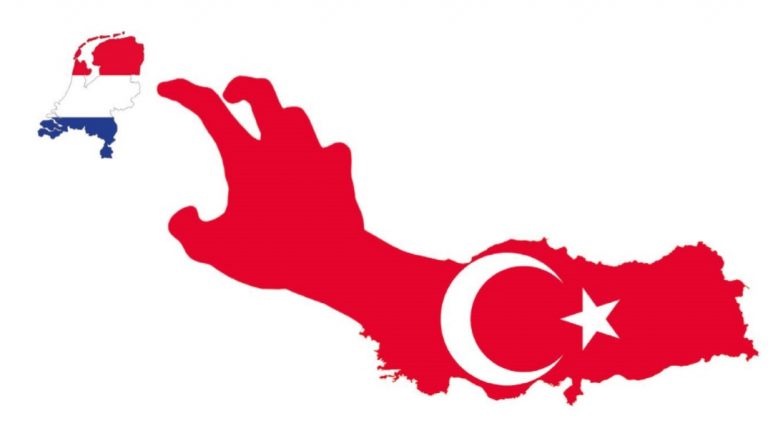 Hoe Ankara via Diyanet grip wil houden op Turkse Nederlanders
