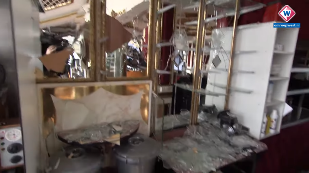 Turks restaurant in Den Haag verwoest 'Ik mag van sommigen geen zaak openen als vrouw'