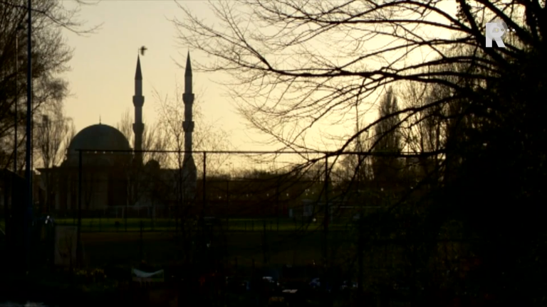 Kamercommissie: Ankara houdt via Diyanet grip op Turkse Nederlanders