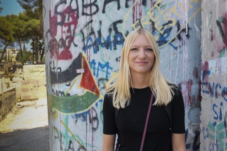 Solo op reis als vrouw in ‘spannende’ landen: journalist Kaja Bouman