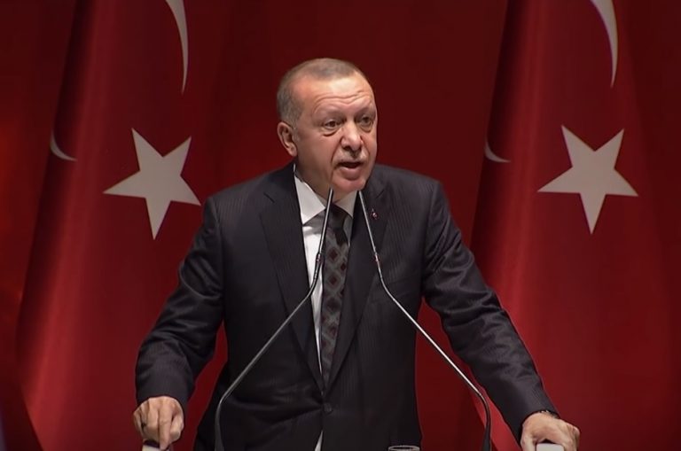 Erdogan belooft Syriërs niet terug te sturen: ‘Profeet was ook vluchteling’