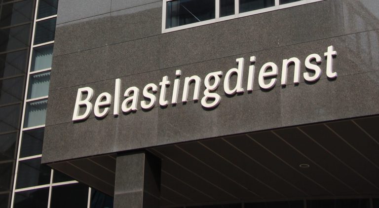 ‘Juridisch gelul’, ‘rookgordijn’: brief kabinet over staatsracisme gefileerd