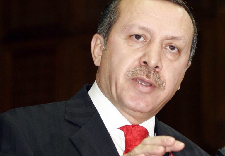 Turkse coalitie wil lagere kiesdrempel – om zelf te kunnen overleven