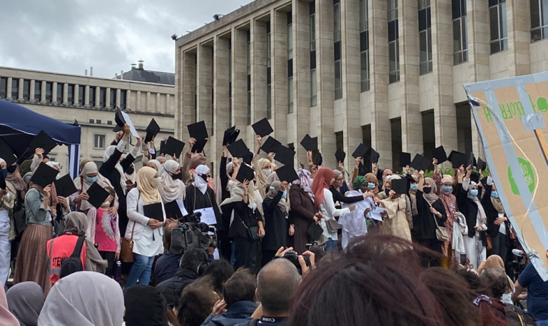 België: Franstalige hogescholen staan hoofddoek toe