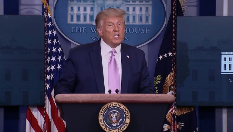 Trump: er ‘gebeurde niets’ nadat Amerikanen uit Syrië vertrokken