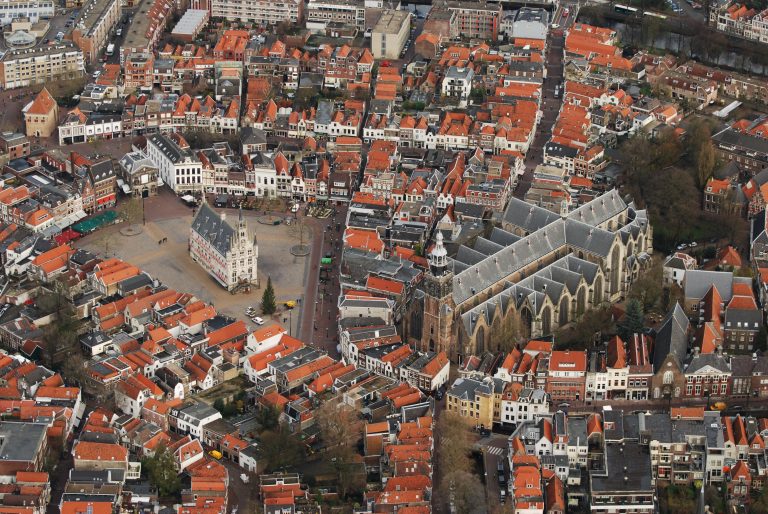Gouda: meeste nieuwe coronagevallen zijn Marokkaanse Nederlanders