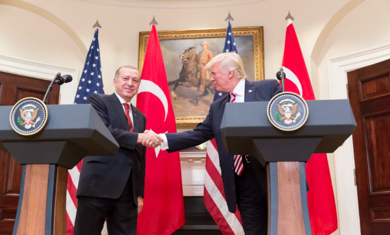‘Als Trump wint, kan Erdogan de rol van regionale pestkop blijven spelen’