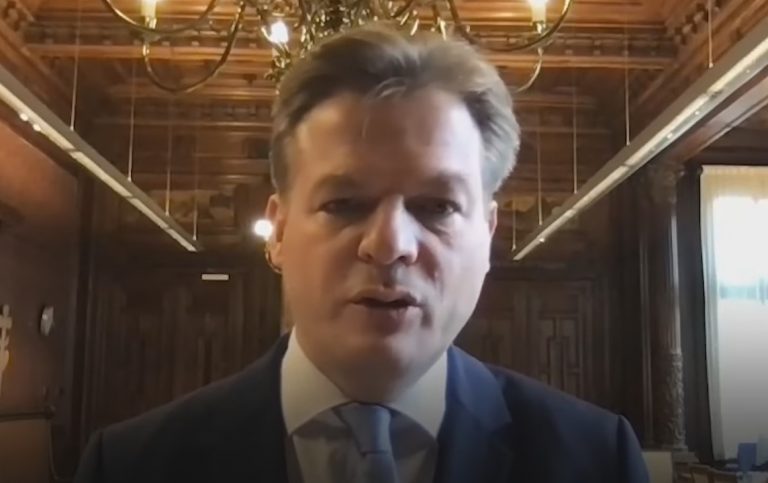 Cleveringa-lezing Pieter Omtzigt: Europa, houd rug recht tegen Turkije