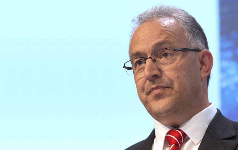 Aboutaleb laakt aanval op cameraploeg Powned: ‘Van journalisten blijf je af’