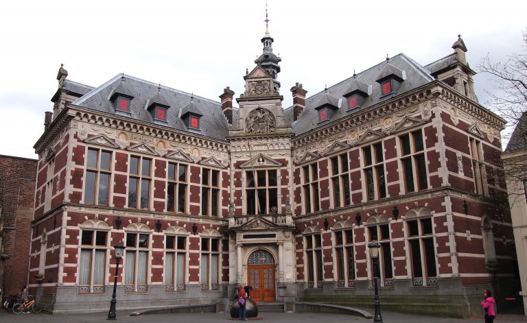Universiteiten vragen uitstel Wob-verzoek over banden met Israël