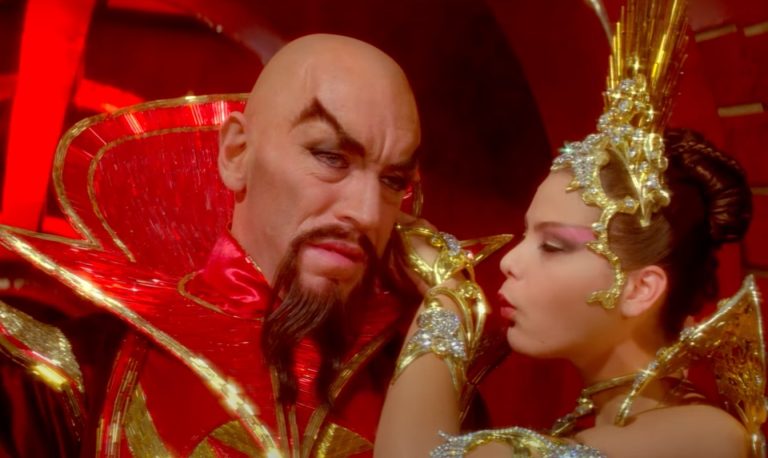 Britse tv-autoriteit: keizer Ming uit cultfilm ‘Flash Gordon’ kan kwetsen