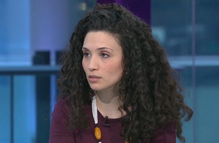 Britse tv-presentatrice: Nederland perkt rechten van moslims in