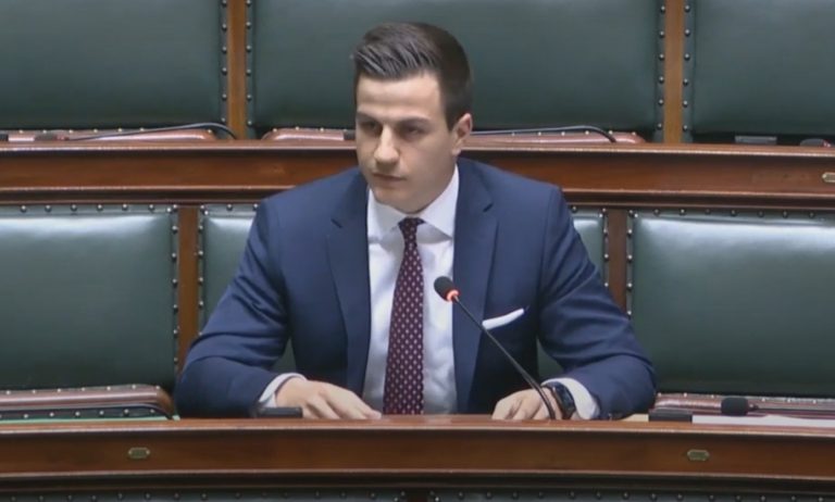Parlementaire onschendbaarheid Vlaams Belang-politicus ingetrokken