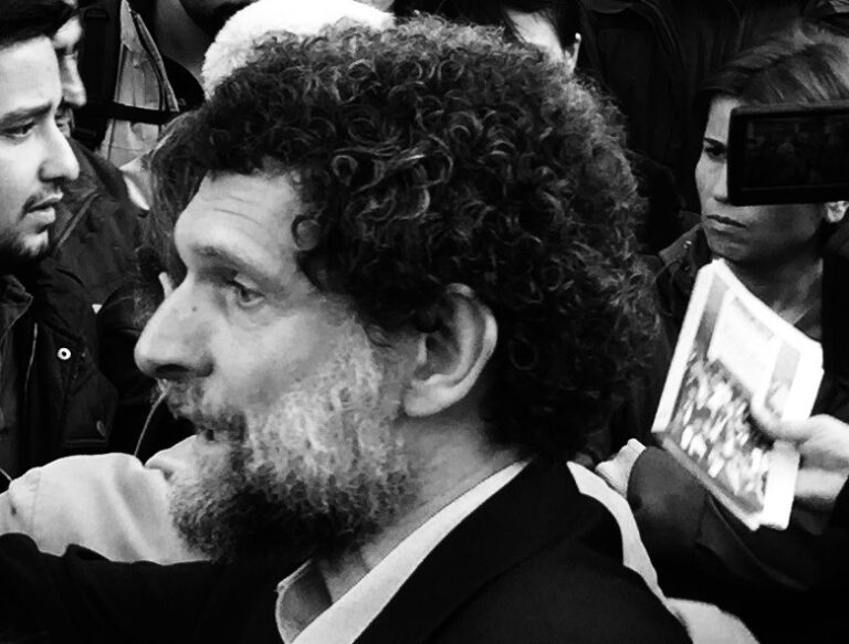 Nieuwe Turkse tv-serie maakt politieke gevangene Osman Kavala zwart