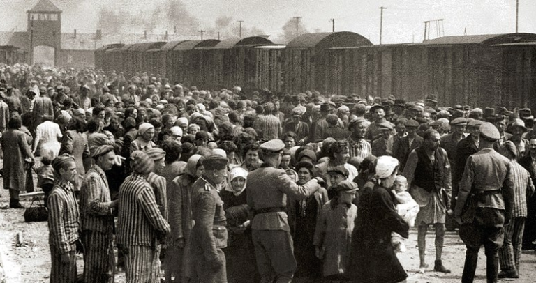 Premier Netanyahu welkom bij Auschwitz-herdenking