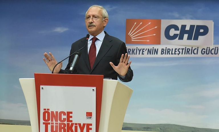 Turkse oppositieleider: ‘Erdogan bereidt zich voor op vlucht uit Turkije’