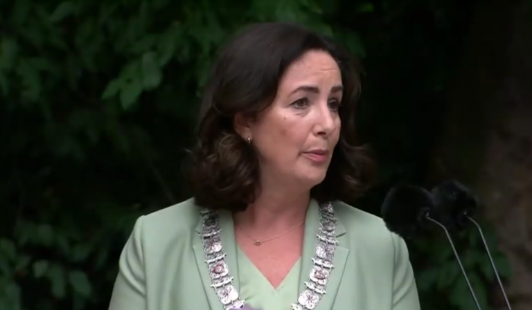 Burgemeester Halsema wil op 4 mei niet over Gaza spreken maar deed dit wel over Oekraïne