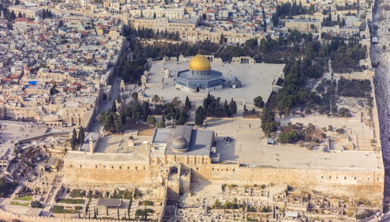 Israël: joden verkleden zich als moslim om stiekem te bidden bij Al Aqsa