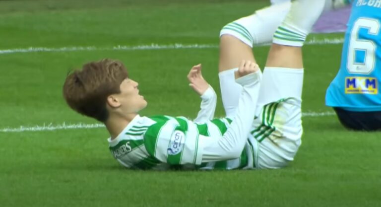 Schotse racisme-rel: fans Rangers bespotten Japanse Celtic-speler