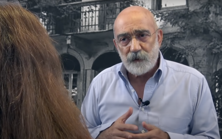 Schrijver Ahmet Altan: ‘Geef je waarden niet op uit angst voor de cel’