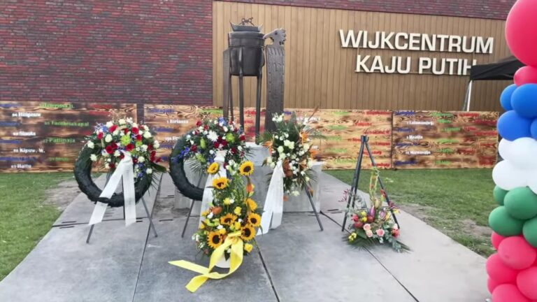 Moluks monument onthuld in Alphen aan de Rijn