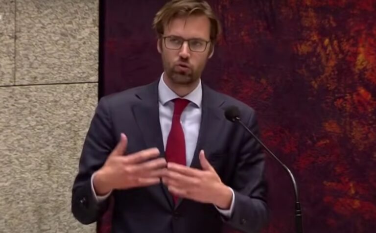 D66: erken 17 augustus 1945 als onafhankelijkheidsdatum Indonesië