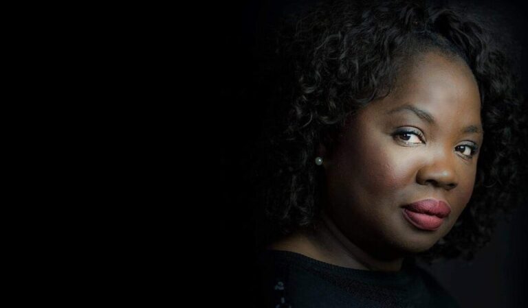 Racisme Belastingdienst vereist een grondige oplossing, geen cosmetische