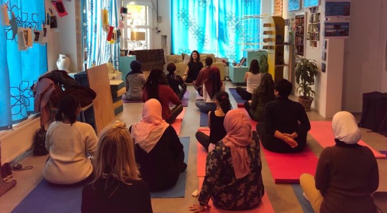 De stille emancipatieslag van vrouwen en meiden in de multiculturele stad