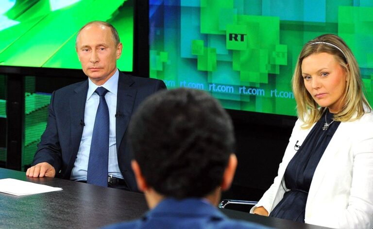 EU dringt aan bij Turkije: zet Russische media op zwart