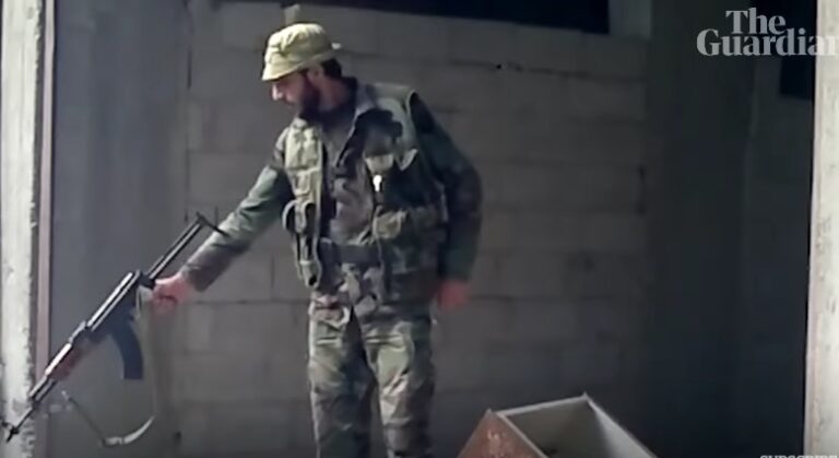 NIOD traceert oorlogsmisdadiger Assad-regime via gruwelvideo uit 2013