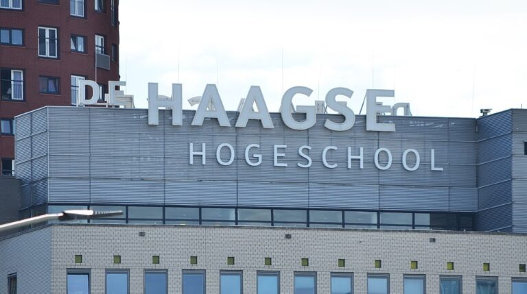 Mensenrechtencollege: taaleis in vacature hogeschool is racistisch
