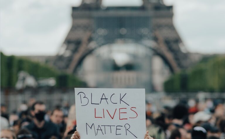 Racisme, moslimhaat: gevoel van discriminatie neemt toe in Frankrijk