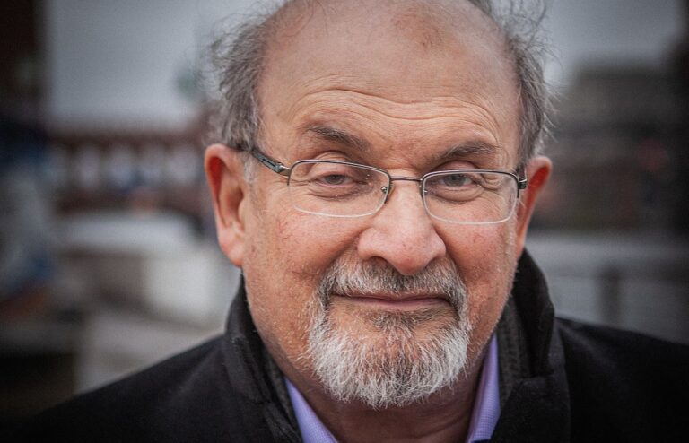 ‘Pas op: islamofoben misbruiken Rushdie-aanslag’