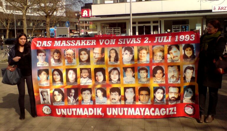 Turkije wil dader van massamoord op Alevieten tijdens festival vrijlaten