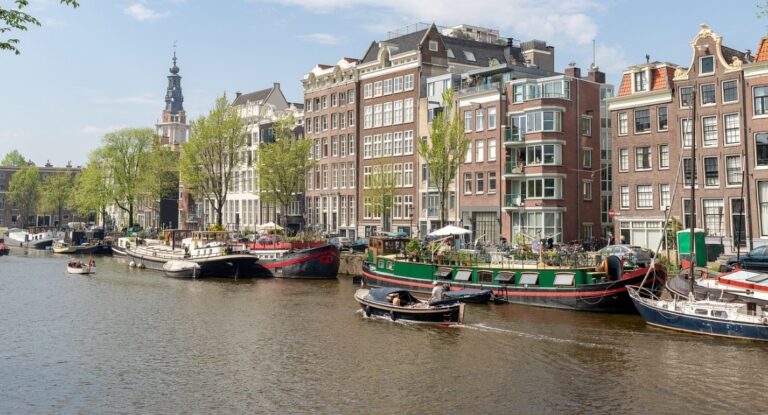 Amsterdams 4 en 5 mei comité herdenkt ook Gaza-slachtoffers