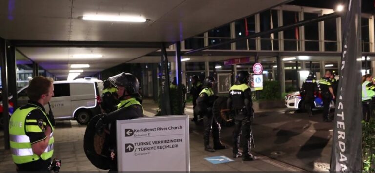 Turkse Nederlanders stemmen van 20 tot 24 mei niet meer bij Rai, maar elders
